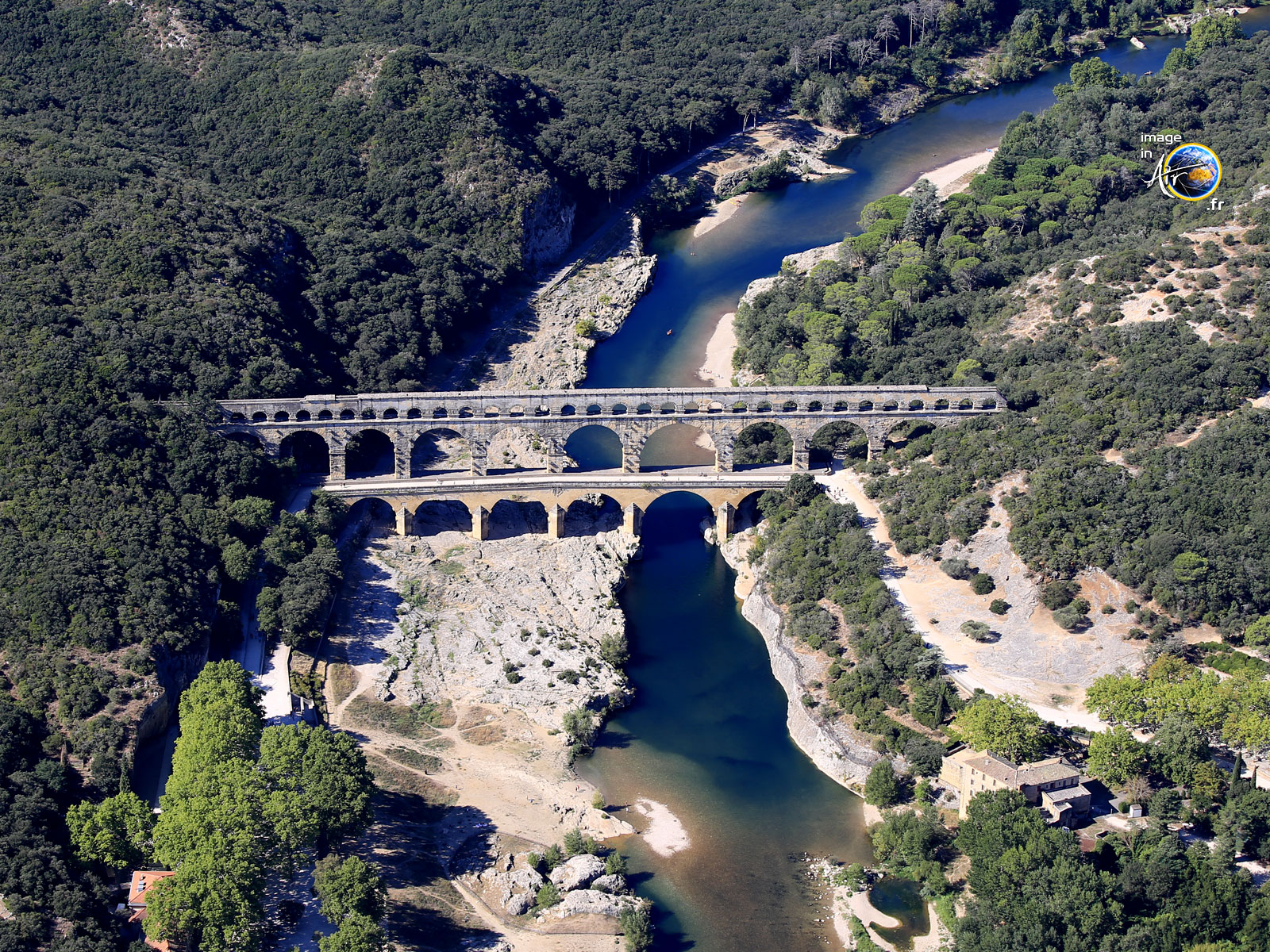 Photo aérienne du pont du Gard